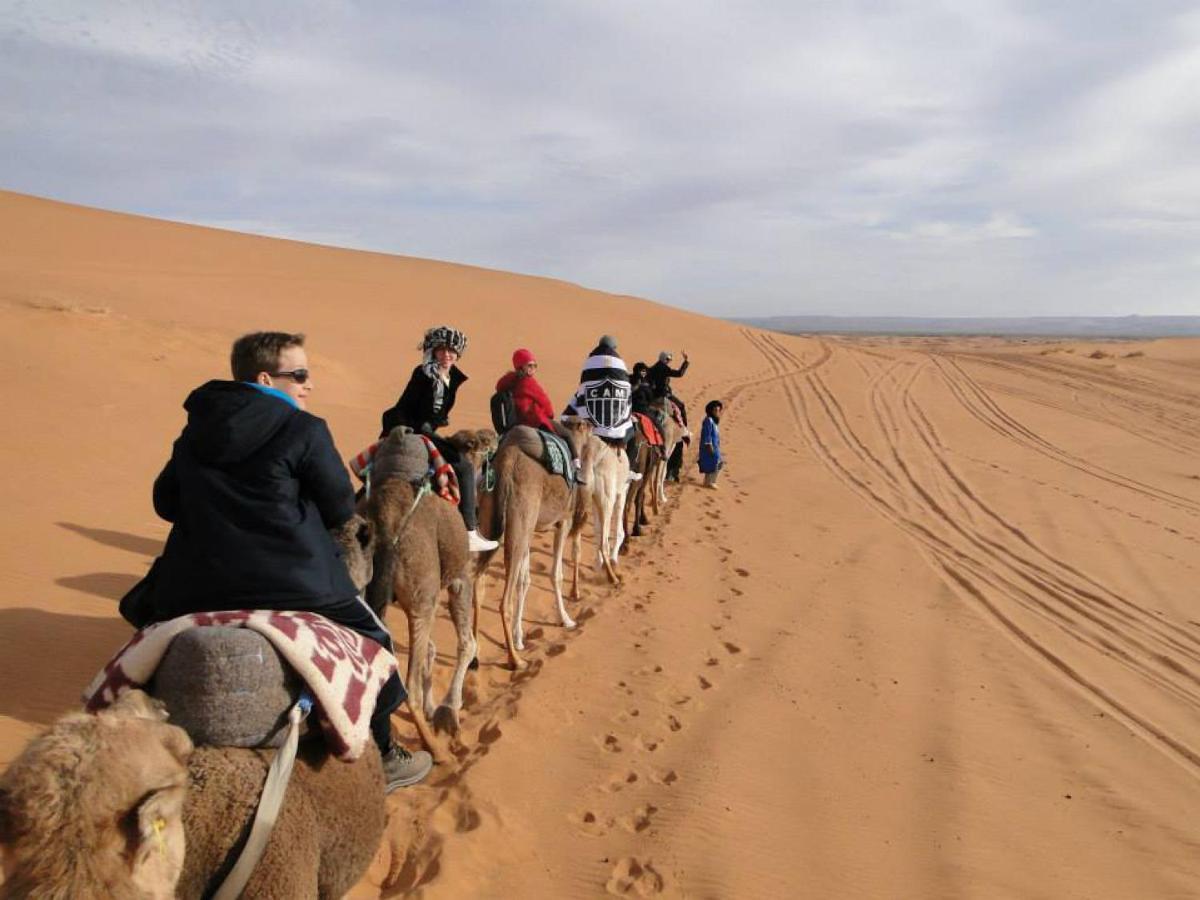 Erg Chebbi Camp Hotel Merzuga Kültér fotó